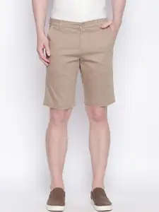 GIORDANO Men Khaki Solid Slim Fit Regular Shorts