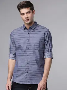 LOCOMOTIVE Men Blue & Navy Blue Slim Fit Striped Casual Shirt