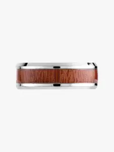 Peora Men Silver-Toned & Brown Wooden Band Ring