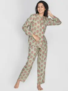 Clt.s Women Green & Red Printed Night Suit L148