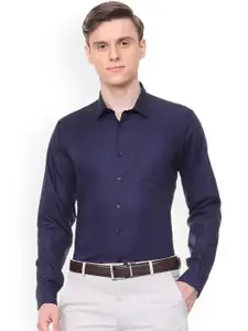 Van Heusen Men Blue Slim Fit Solid Formal Shirt