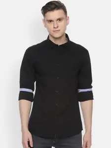 People Men Black Regular Fit Solid Casual Shirt