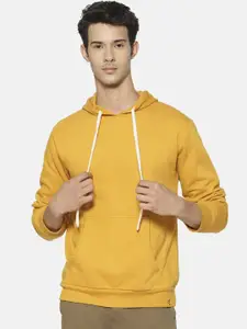 Campus Sutra Men Mustard Solid Hooded Sweatshirt