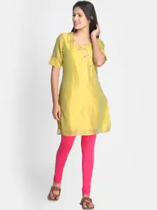 Nakshi Women Yellow Solid Straight Kurti