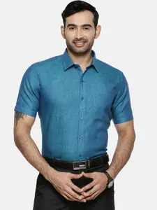 Ramraj Men Blue Original Slim Fit Solid Formal Shirt