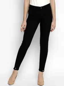 Kotty Women Black Skinny Fit High-Rise Clean Look Jeans