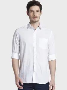 ColorPlus Men White Tailored Fit Solid Casual Shirt