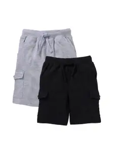 KiddoPanti Boys Pack of 2 Solid Regular Fit Cargo Shorts