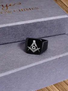 Yellow Chimes Men Black & Silver-Toned Freemason Symbol Stainless Steel Finger Ring