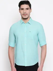 Basics Men Green Slim Fit Solid Casual Shirt