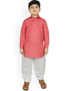 SG YUVRAJ Boys Pink & Off-White Solid Kurta with Pyjamas