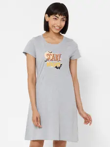 Soie Women Grey-Melange & Orange Printed Sleep Shirt