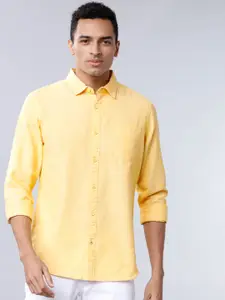 HIGHLANDER Men Yellow Slim Fit Casual Shirt