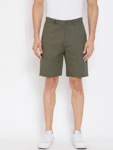 Hypernation Men Olive Green Solid Regular Fit Regular Shorts