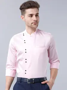 HIGHLANDER Men Pink Slim Fit Solid Casual Shirt