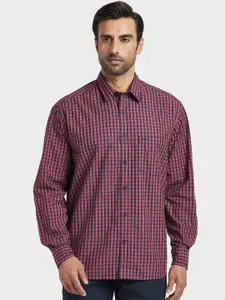 ColorPlus Men Red & Navy Blue Regular Fit Checked Casual Shirt