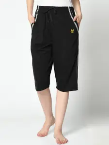 MACK JONNEY Women Black Solid Three-Quarter Length Lounge Shorts