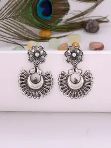 Silvermerc Designs Silver-Toned Floral Drop Earrings