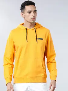 HIGHLANDER Men Mustard Solid Hooded Sweatshirt