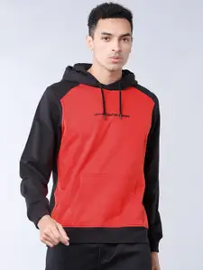 HIGHLANDER Men Red & Black Colourblocked Hooded Sweatshirt