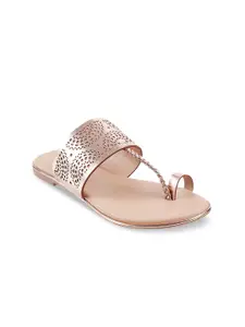 Metro Women Gold-Toned Solid One Toe Flats