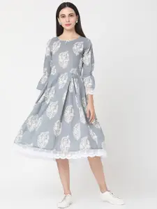 Saanjh Women Grey Printed Fit and Flare Dress