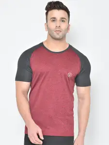 CHKOKKO Men Maroon Solid Round Neck Gym T -Shirt