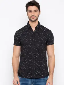SPYKAR Men Black & White Slim Fit Printed Casual Shirt