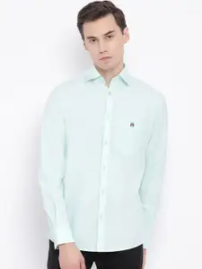 Crimsoune Club Men Green Standard Slim Fit Self Design Casual Shirt