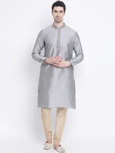 Sanwara Men Silver-Toned Woven Design Straight Kurta