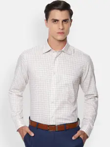 Louis Philippe Permapress Men Beige & White Regular Fit Checked Wrinkle Free Formal Shirt