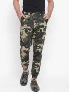 SAPPER Men Green & Beige Slim Fit Camouflage Printed Cargos