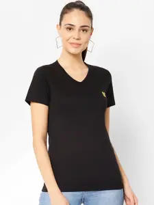 MACK JONNEY Women Black Solid V-Neck T-shirt