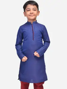 NAMASKAR Boys Cotton Solid Kurta