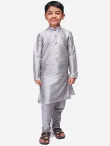 NAMASKAR Boys Dupion Silk Solid Kurta