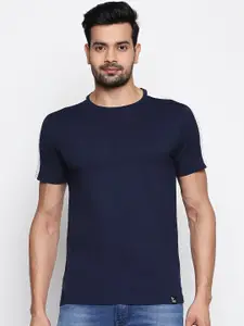 People Men Navy Blue Solid Round Neck T-shirt