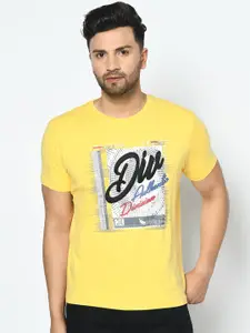 Duke Men Yellow Printed Round Neck T-shirt