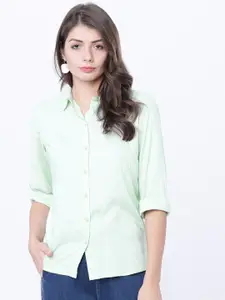 Tokyo Talkies Women Green Regular Fit Solid Casual Shirt