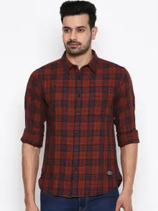 People Men Red Slim Fit Checked Casual Shirt