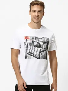 Celio Men White Printed Round Neck T-shirt