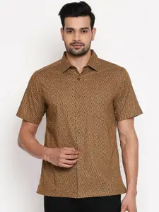 indus route by Pantaloons Men Beige Regular Fit Printed Cotton Casual Shirt