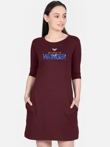 Free Authority Maroon Wonder Woman Print T-shirt Dress