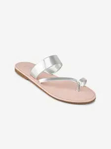 THE MADRAS TRUNK Women Pink Solid One Toe Flats