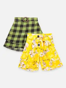 LilPicks Girls Yellow & Green Checkered & Floral Printed Regular Fit Regular Shorts