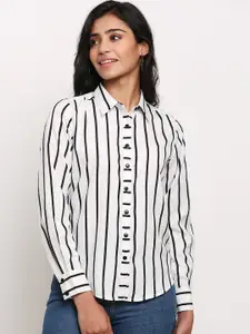 Slenor Women White & Black Regular Fit Striped Casual Shirt