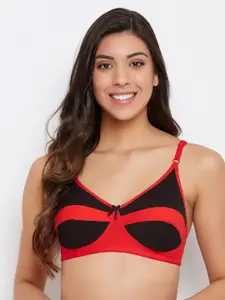 Clovia Red & Black Solid Non-Wired Non Padded T-shirt Bra BR2183P0432B