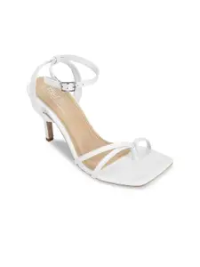 Truffle Collection Women White Solid Pumps
