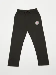 Octave Boys Black Solid Straight-Fit Track Pants