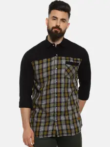 Campus Sutra Men Black Regular Fit Checked Casual Shirt