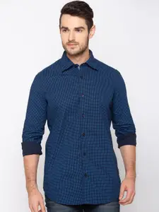 Kenneth Cole Men Blue Regular Fit Checked Casual Shirt